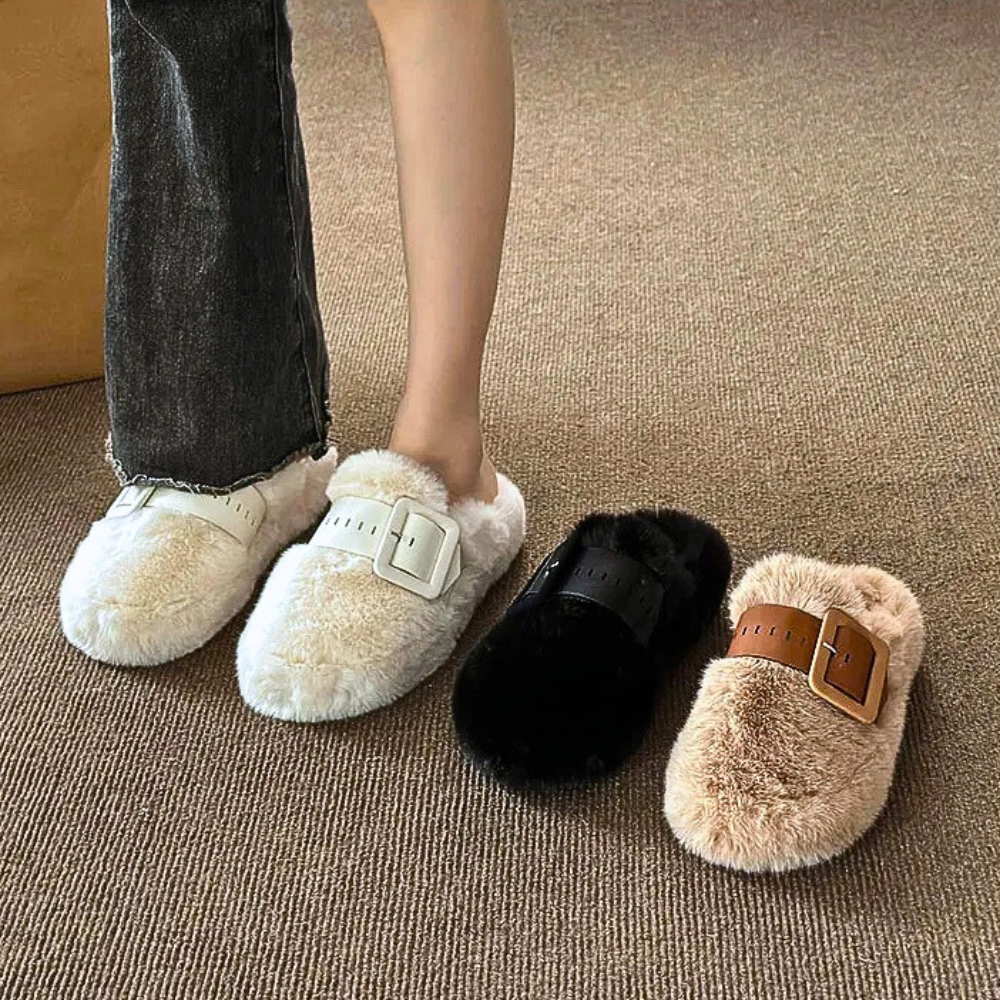 Vylune — Zapatillas Mule de Pelo con Hebilla