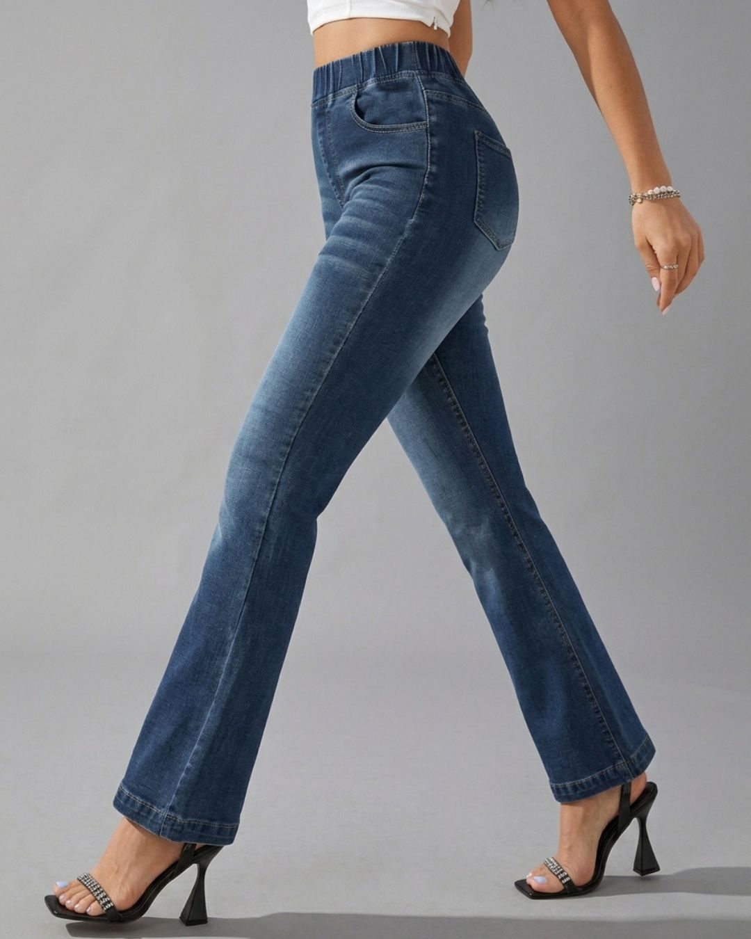 Avyra — Jeans Slim Flare Stretch