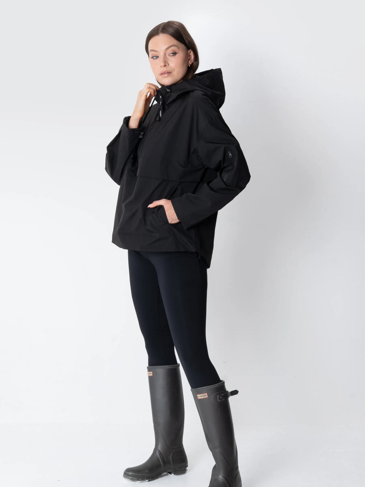 Nébula — Sudadera Oversize Impermeable con Capucha