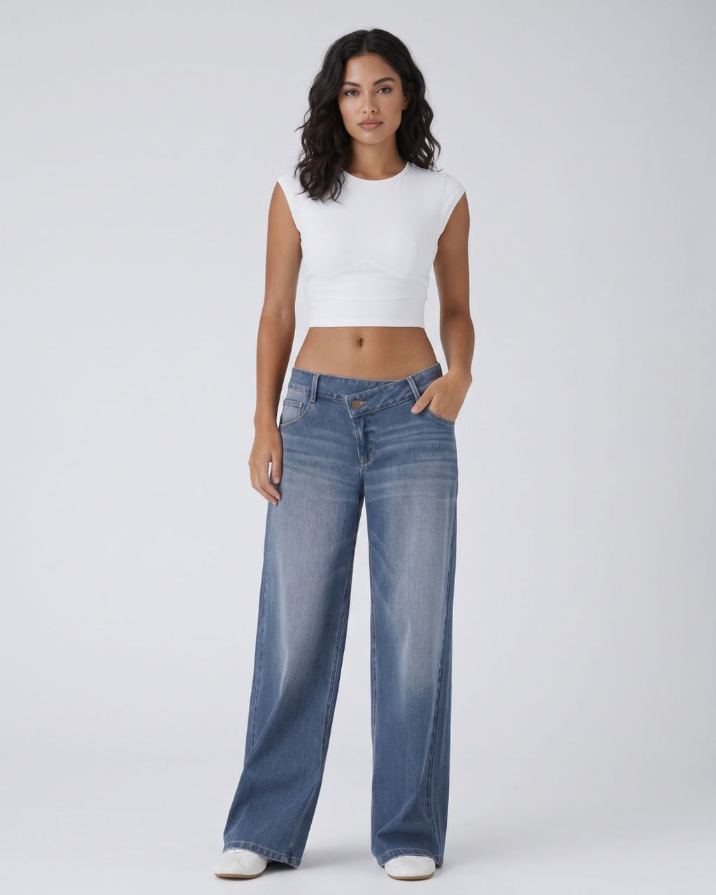 Varenn — Jeans Low-Rise Asimétricos