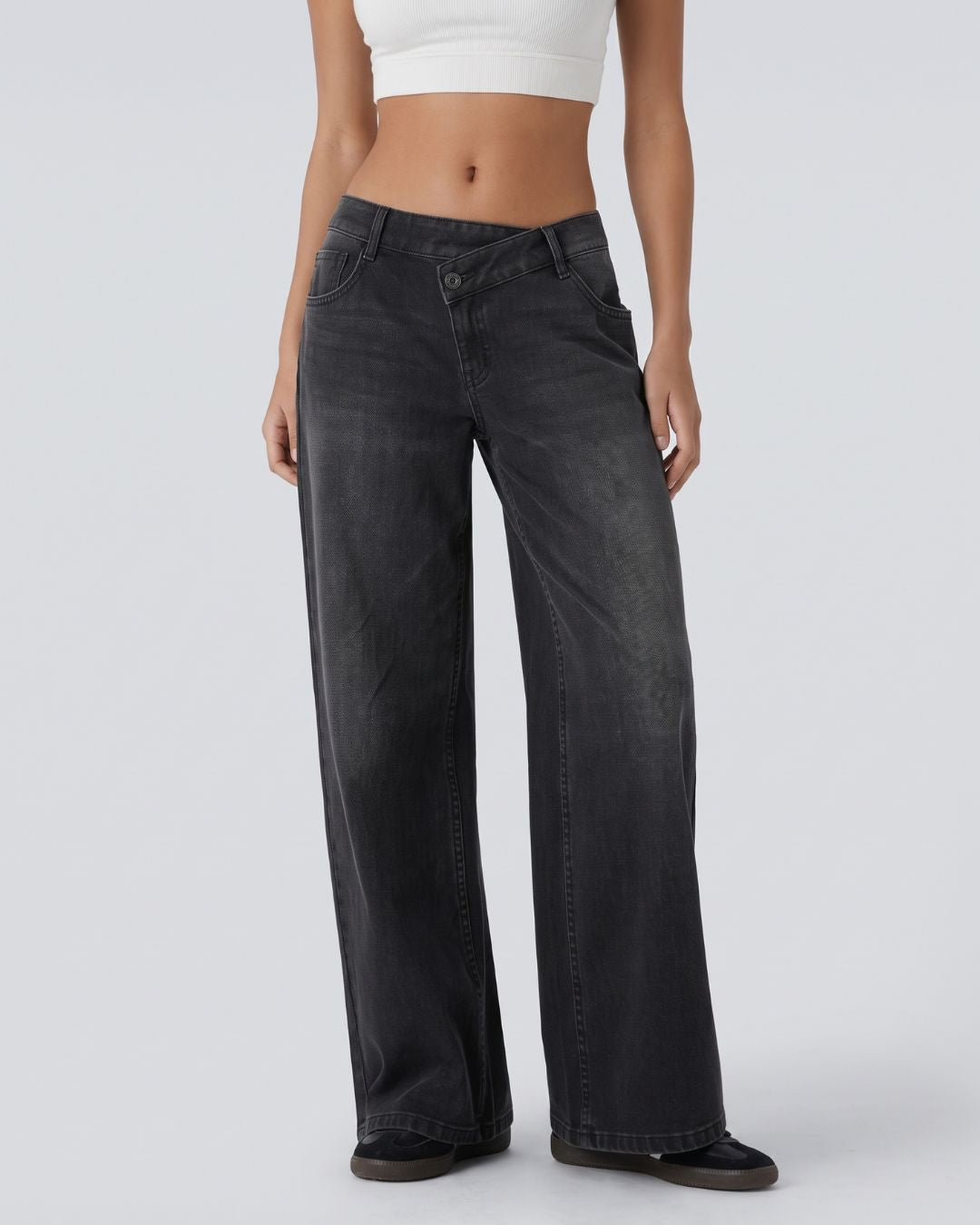 Varenn — Jeans Low-Rise Asimétricos