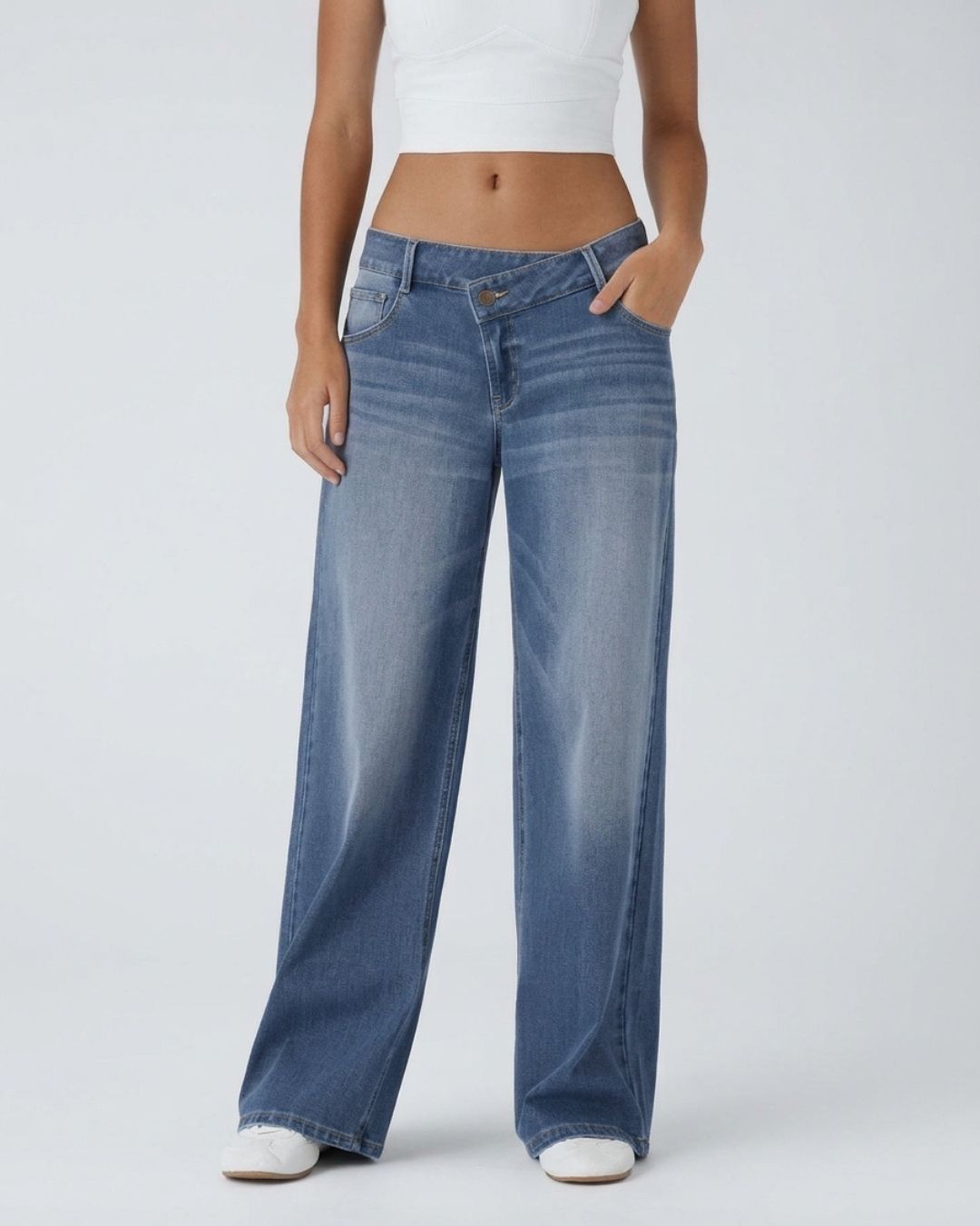Varenn — Jeans Low-Rise Asimétricos