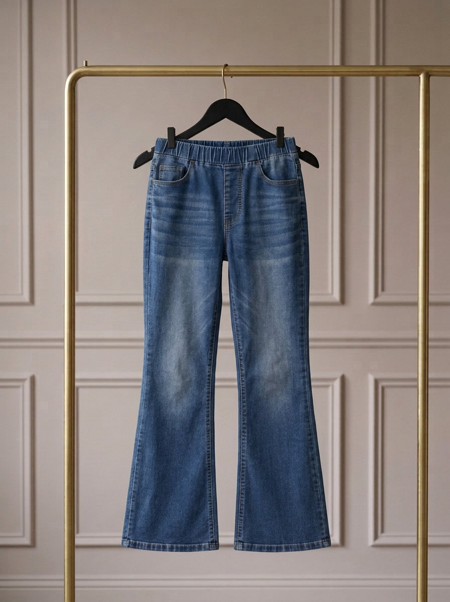 Avyra — Jeans Slim Flare Stretch